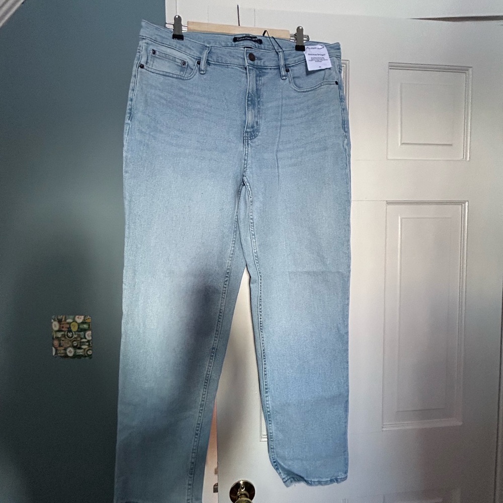 Mid Rise Straight Jeans